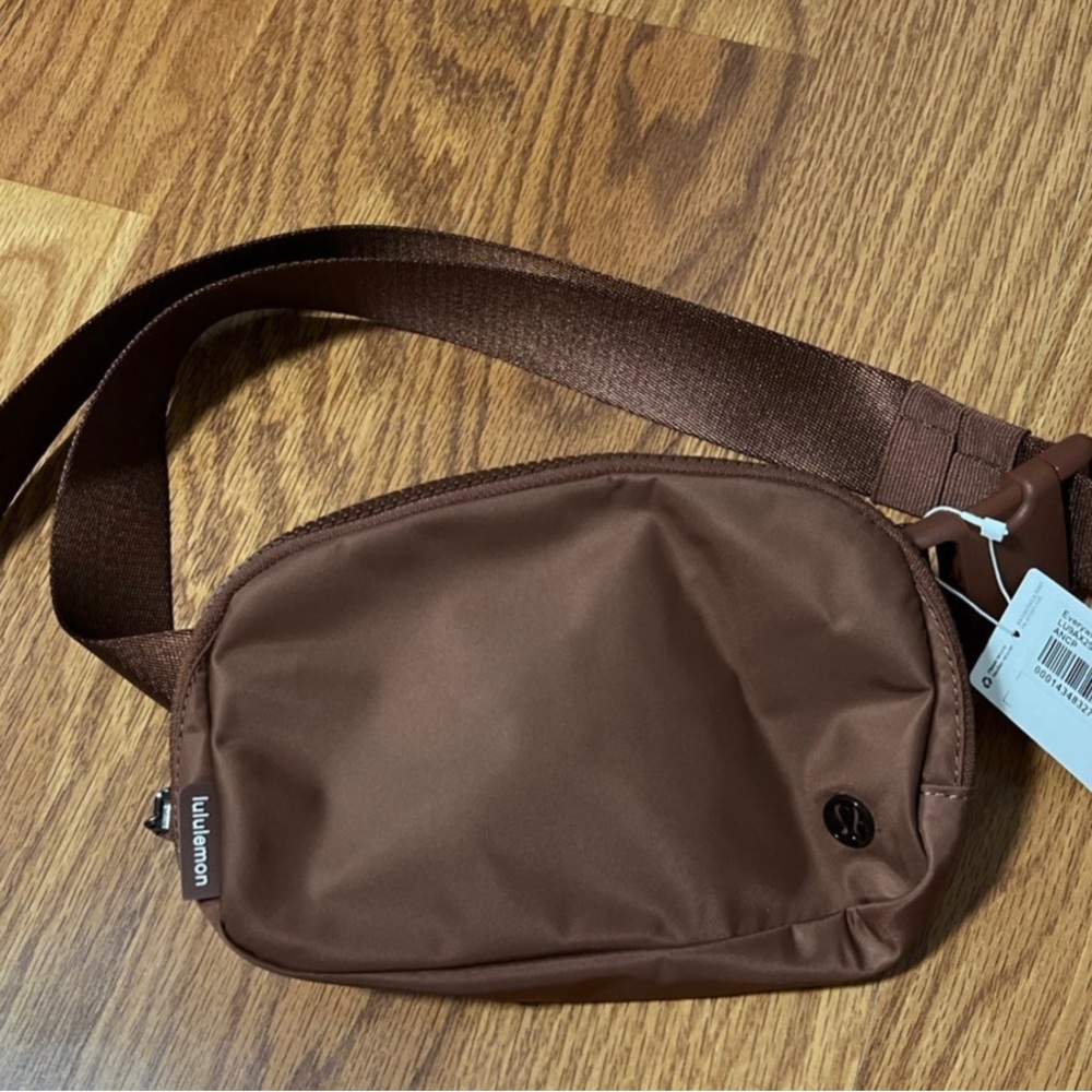Lululemon belt bag